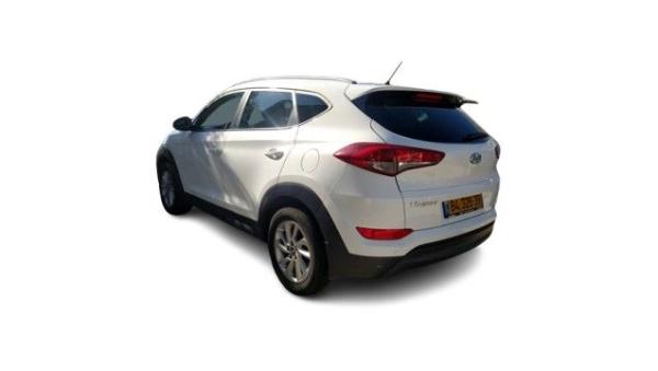 יונדאי טוסון Premium אוט' בנזין 2.0 (155 כ"ס) בנזין 2016 למכירה ב