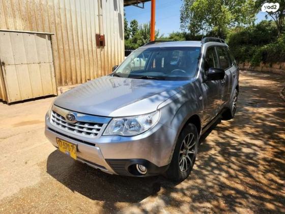 סובארו פורסטר 4X4 B אוט' 2.0 (150 כ"ס) [2011-2013] בנזין 2012 למכירה בתל מונד