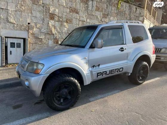 מיצובישי פג'רו קצר 4X4 Limited אוט' דיזל 5 מק' 3.2 (160 כ''ס) דיזל 2005 למכירה במודיעין מכבים רעות