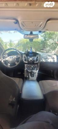 פורד פוקוס Titanium סדאן אוט' 2.0 (170 כ"ס) בנזין 2013 למכירה בחיפה