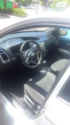 יונדאי i20 Inspire אוט' 1.4 (100 כ"ס) [2009-2015] בנזין 2011 למכירה בלוד