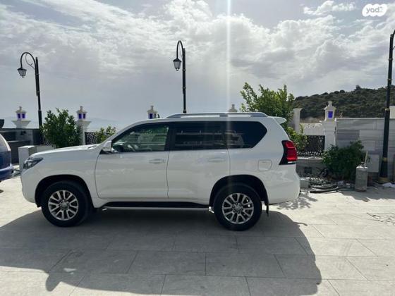 טויוטה לנד קרוזר ארוך Limited אוט' 7 מק' דיזל 5 דל' 2.8 (204 כ"ס) דיזל 2021 למכירה באום אל פחם