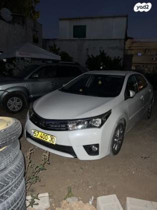 טויוטה קורולה GLI-FL אוט' 1.6 (132 כ''ס) [2013-2016] בנזין 2014 למכירה בלוד