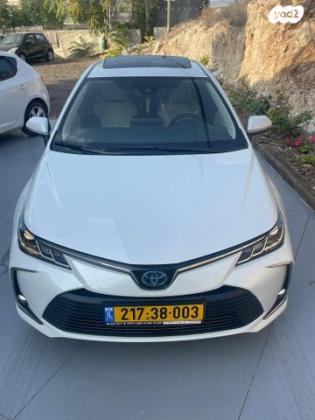 טויוטה קורולה הייבריד Limited סדאן אוט' 1.8 (98 כ''ס) בנזין 2022 למכירה בחולון