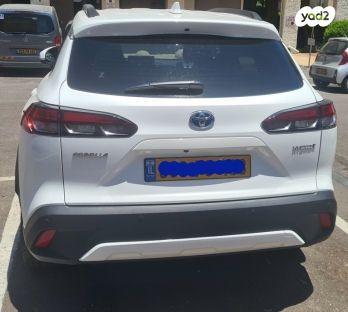 טויוטה קורולה קרוס 4X2 Dynamic אוט' 1.8 (97 כ''ס) בנזין 2023 למכירה בפתח תקווה