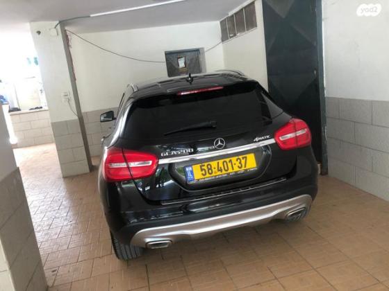 מרצדס GLA GLA200 Urban אוט' 1.6 (156 כ''ס) [2014-2017] בנזין 2016 למכירה בכפר כנא