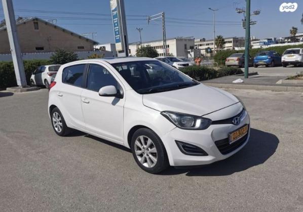 יונדאי i20 Inspire אוט' 1.4 (100 כ"ס) [2009-2015] בנזין 2013 למכירה בבית שאן