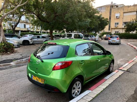 מאזדה H Active אוט' 1.5 (103 כ"ס) בנזין 2010 למכירה בחיפה