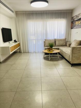 דירה 5 חדרים למכירה בקרית מלאכי | אהובה עוזרי 3 | המחנה הצבאי