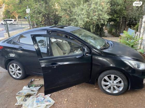 יונדאי i25 Premium אוט' 1.6 (124 כ"ס) בנזין 2013 למכירה בירושלים