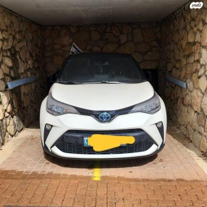 טויוטה C-HR Chic הייבריד אוט' 1.8 (98 כ"ס) בנזין 2020 למכירה בשלומי