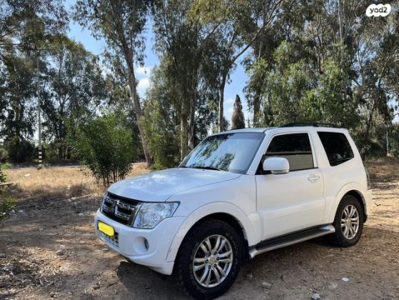 מיצובישי פג'רו קצר 4X4 Dakar אוט' דיזל 5 מק' 3.2 (200 כ"ס) דיזל 2013 למכירה בשלומי