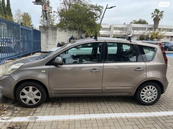 ניסאן נוט / NOTE Acenta אוט' 1.6 (110 כ''ס) בנזין 2012 למכירה בפתח תקווה