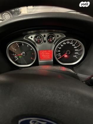 פורד פוקוס Trend הצ'בק אוט' 1.6 (100 כ''ס) בנזין 2011 למכירה בבית שמש