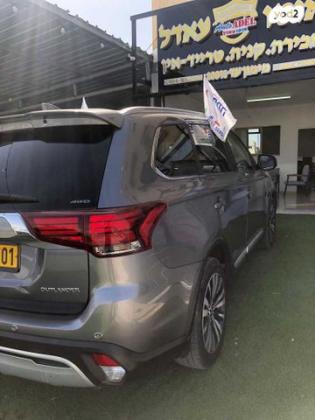 מיצובישי אאוטלנדר 4X4 Elite אוט' 7 מק' 2.0 (150 כ"ס) [2015 ואילך] בנזין 2019 למכירה בלהבים