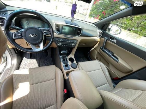 קיה ספורטז' Premium אוט' 1.6 (177 כ''ס) בנזין 2021 למכירה בחיפה