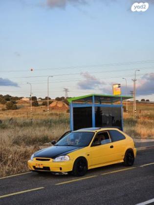 הונדה סיוויק קופה / הצ'בק S ידני 3 דל' 1.4 בנזין 1999 למכירה במג'דל שמס