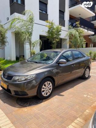 קיה פורטה LX אוט' 1.6 (126 כ"ס) בנזין 2011 למכירה בפתח תקווה