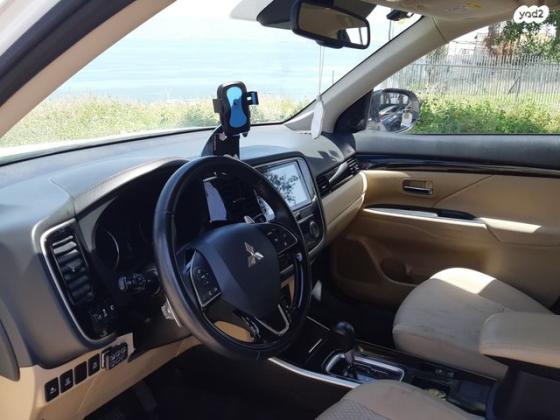 מיצובישי אאוטלנדר Intense אוט' 7 מק' 2.0 (150 כ"ס) בנזין 2019 למכירה בטבריה