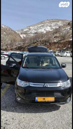 מיצובישי אאוטלנדר Instyle אוט' 7 מק' 2.0 (150 כ"ס) בנזין 2015 למכירה בריינה