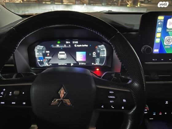 מיצובישי אאוטלנדר 4X4 Luxury אוט' 7 מק' 2.5 (181 כ"ס) בנזין 2021 למכירה בכפר קאסם