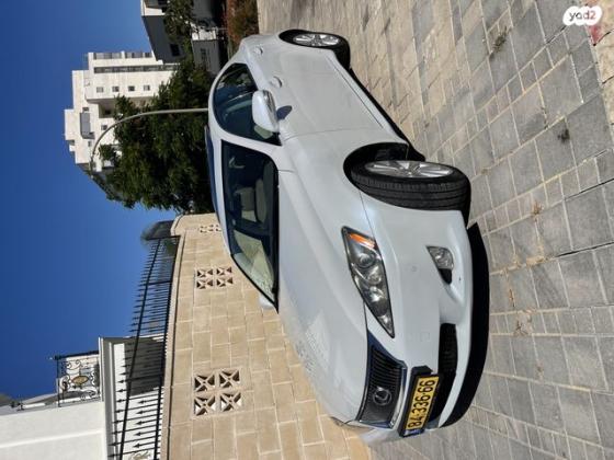 לקסוס IS250 Luxury אוט' 2.5 (208 כ''ס) בנזין 2009 למכירה בכפר סבא