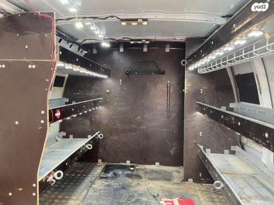 שברולט סוואנה ארוך Max סגור אוט' דיזל 4.5 טון 2.8 (181 כ''ס) דיזל 2018 למכירה בקיסריה