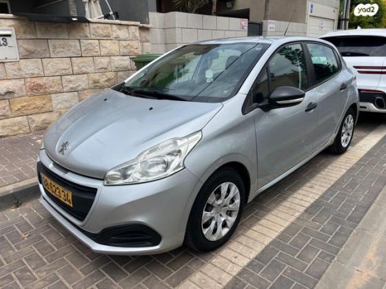 פיג'ו 208 Access אוט' 1.2 (110 כ"ס) בנזין 2016 למכירה בהרצליה