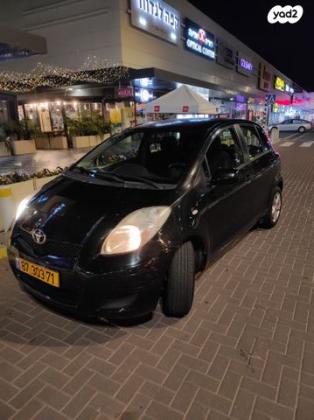 טויוטה יאריס Sol רובוטית 1.3 (100 כ"ס) בנזין 2010 למכירה בחיפה