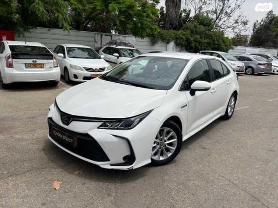 טויוטה קורולה הייבריד Sun סדאן אוט' 1.8 (98 כ''ס) בנזין 2021 למכירה באשדוד