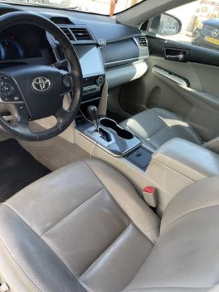 טויוטה קאמרי XLE הייבריד אוט' 2.5 (158 כ"ס) בנזין 2013 למכירה באשדוד