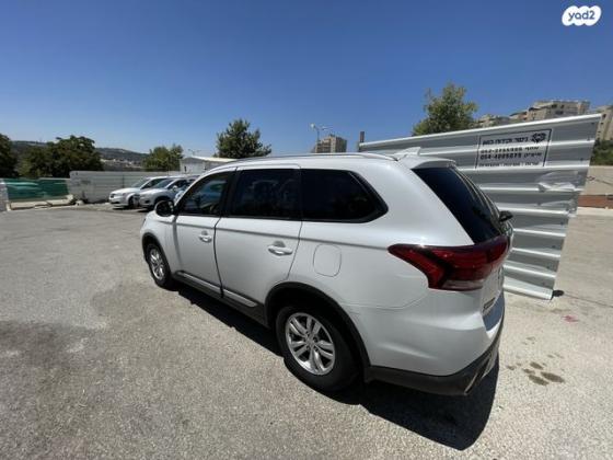 מיצובישי אאוטלנדר Intense אוט' 7 מק' 2.0 (150 כ"ס) בנזין 2018 למכירה בירושלים
