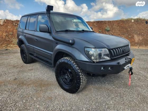טויוטה לנד קרוזר פרדו ארוך 4X4 Luxury אוט' דיזל 8 מק' 3.0 (125 כ''ס) דיזל 1999 למכירה בפתח תקווה