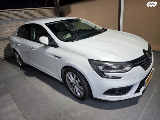 רנו מגאן גראנד קופה Intense אוט' 1.2 (132 כ"ס) בנזין 2018 למכירה בבני עי"ש