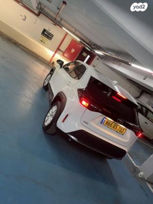 טויוטה יאריס קרוס Sky אוט' 1.5 (125 כ''ס) בנזין 2022 למכירה במבשרת ציון