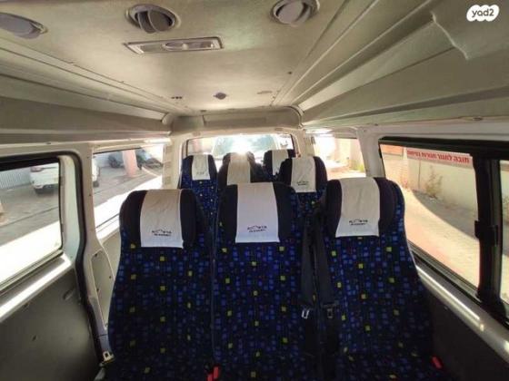 פולקסווגן טרנספורטר מסחרי/נוסעים Kombi ארוך אוט' דיזל 2 מק' 3 דל' 2.0 (140 כ"ס) דיזל 2013 למכירה בראשון לציון