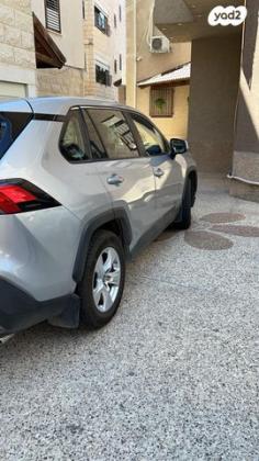 טויוטה RAV4 הייבריד E-xperience הייבריד 5 דל' אוט' 2.5 (178 כ''ס) בנזין 2019 למכירה בסח'נין