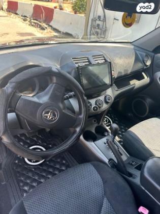 טויוטה RAV4 ארוך 4X4 GLI אוט' 2.0 (152 כ''ס) בנזין 2008 למכירה בראשון לציון