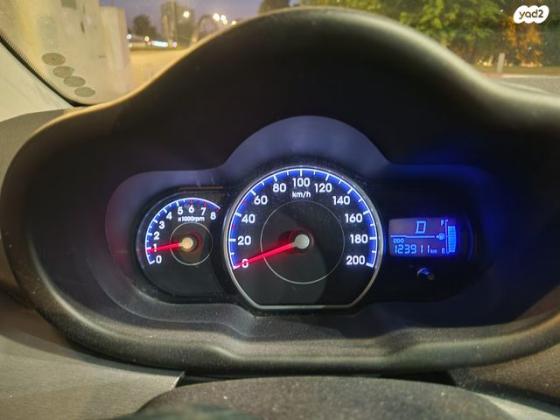יונדאי i10 Inspire אוט' 1.1 (69 כ"ס) בנזין 2011 למכירה בתל אביב יפו