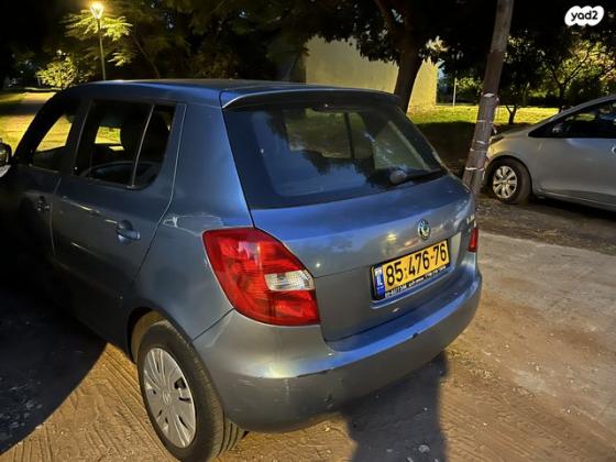 סקודה פאביה Ambiente ידני 1.4 (86 כ''ס) בנזין 2012 למכירה בבת חפר