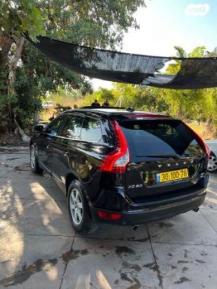 וולוו XC60 4X4 D5 Active סטיישן אוט' דיזל 2.4 (205 כ''ס) דיזל 2011 למכירה בבית חשמונאי