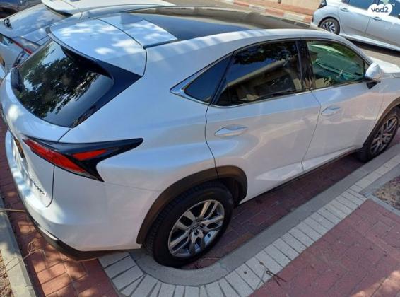 לקסוס NX 4X4 NX200T Premium אוט' 2.0 (238 כ"ס) בנזין 2017 למכירה בראשון לציון