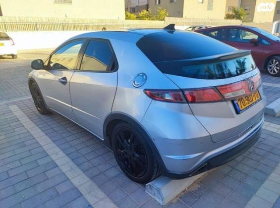 הונדה סיוויק האצ'בק החדשה Sport אוט' 1.8 (140 כ''ס) בנזין 2011 למכירה בדימונה