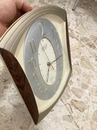 שעון קיר אנלוגי של ?גולף?