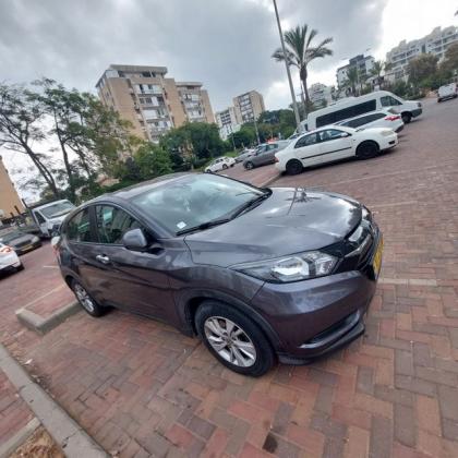 הונדה HR-V Comfort אוט' 1.5 (131 כ"ס) בנזין 2017 למכירה בניצן ב'