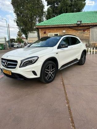מרצדס GLA GLA200 Activity Edition אוט' 1.6 (156 כ''ס) בנזין 2017 למכירה בשוהם