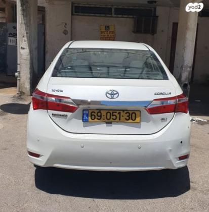 טויוטה קורולה GLI-FL אוט' 1.6 (132 כ''ס) [2013-2016] בנזין 2014 למכירה באשדוד