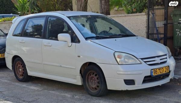 סוזוקי ליאנה GLS הצ'בק אוט' 1.6 (107 כ''ס) בנזין 2006 למכירה בחיפה