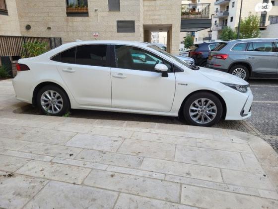 טויוטה קורולה Active אוט' סדאן 1.8 (122 כ"ס) בנזין 2019 למכירה במודיעין מכבים רעות