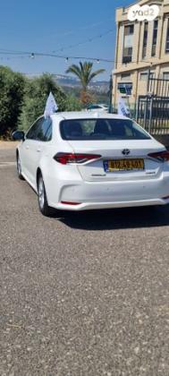 טויוטה קורולה הייבריד Sun סדאן אוט' 1.8 (98 כ''ס) בנזין 2019 למכירה בטורעאן